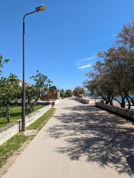 Zeezicht Appartement 50M From Beach Срима Экстерьер фото