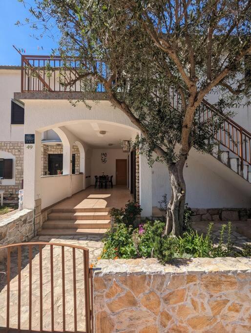 Zeezicht Appartement 50M From Beach Срима Экстерьер фото